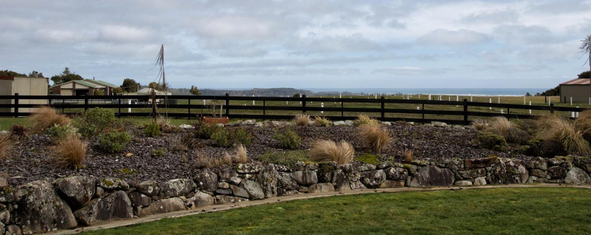 Stations Inn Hokitika Exterior photo