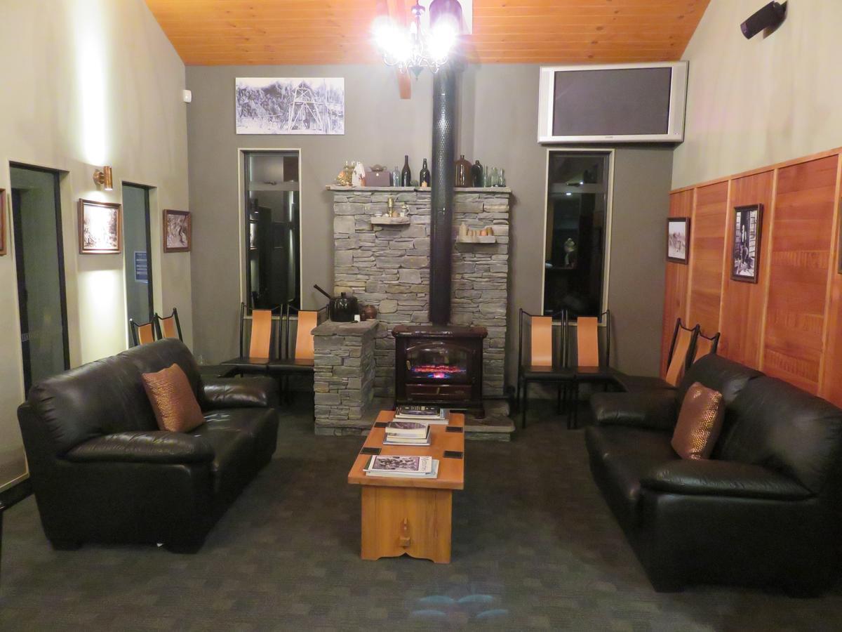 Stations Inn Hokitika Exterior photo