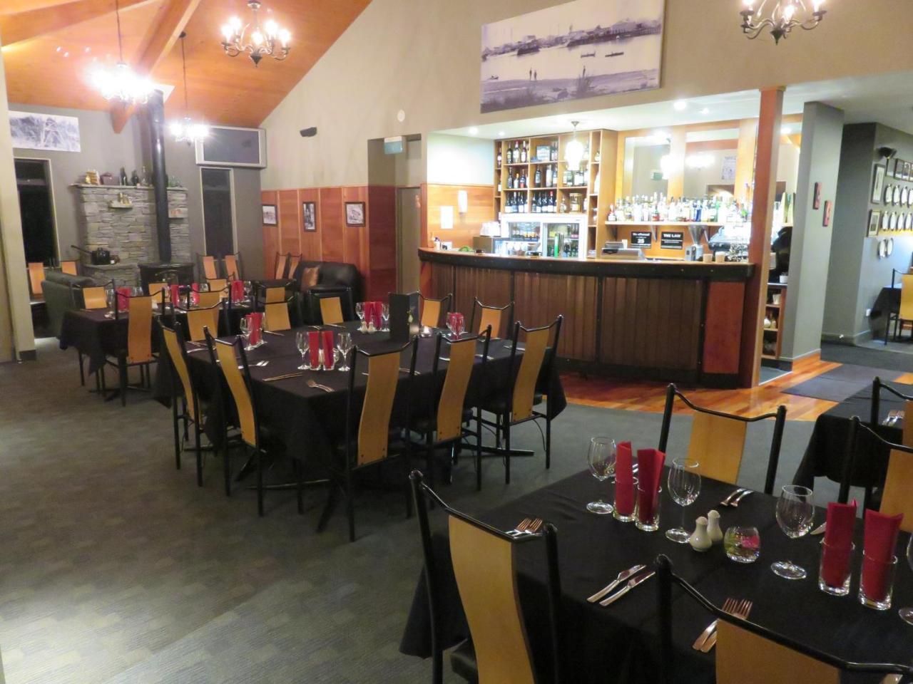 Stations Inn Hokitika Exterior photo